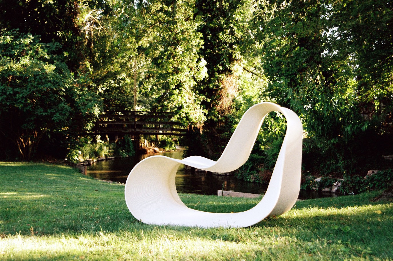 VOLO Rocking Chair